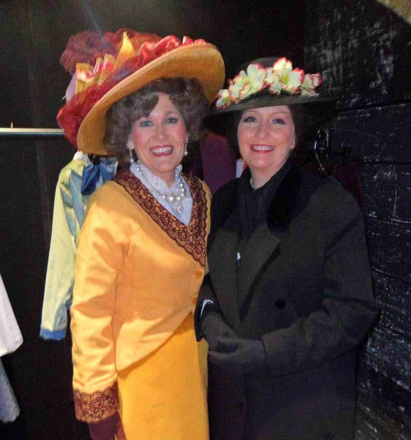 Nicky Fallon, Nikki Simmons